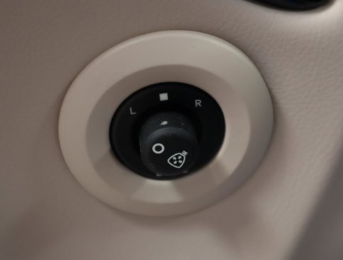 Used 2018 Maserati GranTurismo Sport image 22