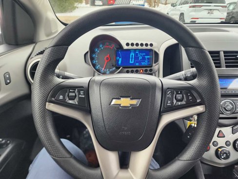 Used 2015 Chevrolet Sonic LT image 19