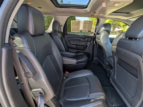Used 2016 GMC Acadia SLT w/ Open Road Package image 28