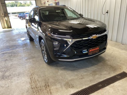 New 2025 Chevrolet Trax LT w/ LT Convenience Package image 5