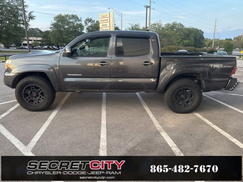 Used 2015 Toyota Tacoma 4x4 Double Cab image 4