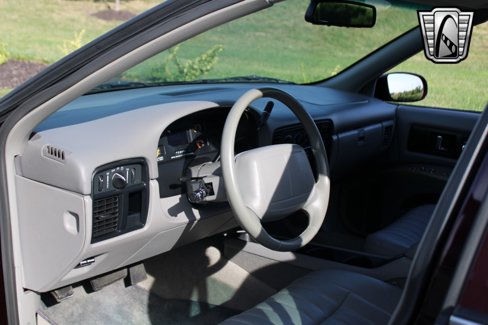 Used 1995 Chevrolet Impala SS image 13