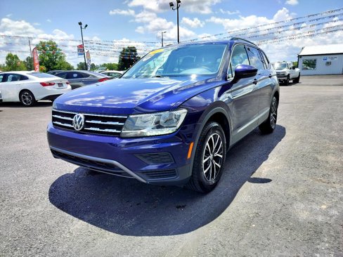 Used 2021 Volkswagen Tiguan SE R-Line image 4