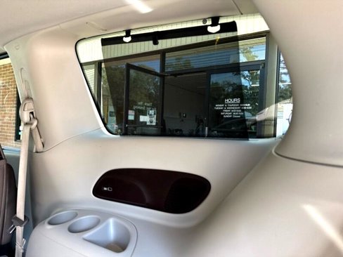 Used 2019 Chrysler Pacifica Touring-L Plus image 30