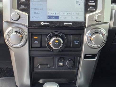 Used 2021 Toyota 4Runner SR5 image 7