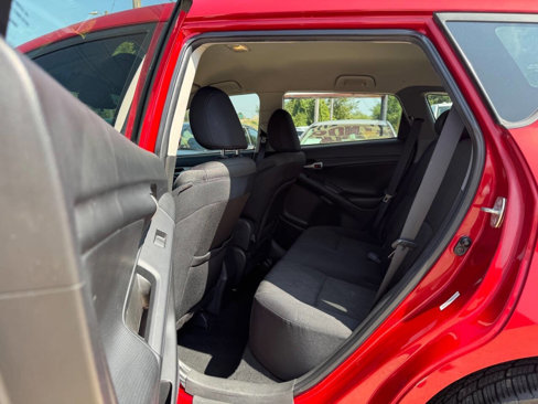 Used 2009 Pontiac Vibe w/ Preferred Package image 7