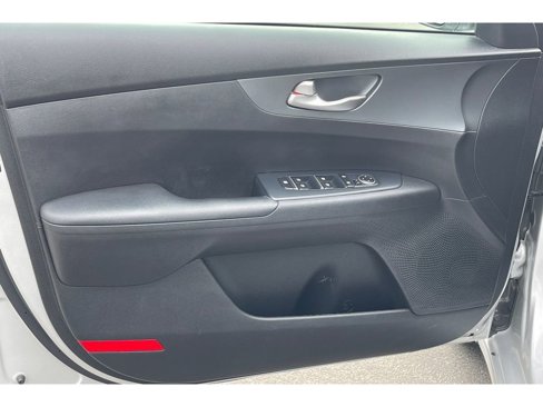 Used 2020 Kia Forte LXS image 12