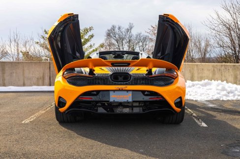 New 2025 McLaren 750S Spider image 11