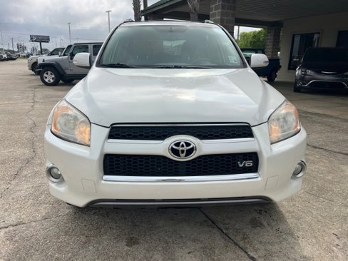 Used 2012 Toyota RAV4 Limited image 13