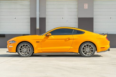 Used 2018 Ford Mustang GT Premium w/ Black Accent Package image 3