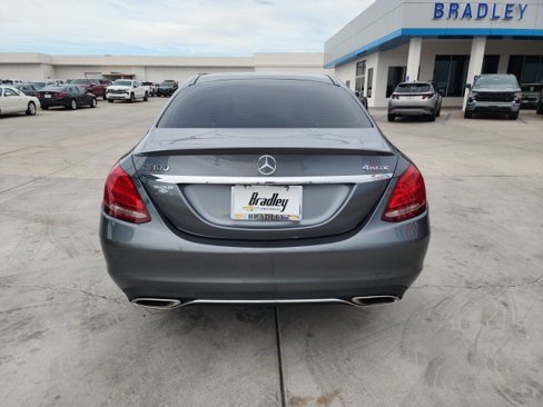 Used 2017 Mercedes-Benz C 300 4MATIC Sedan image 5