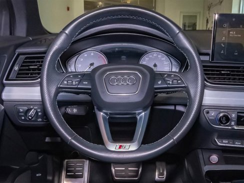 Used 2021 Audi SQ5 Premium w/ Convenience Package image 14