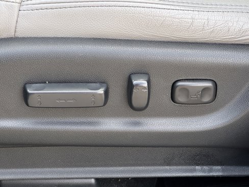 Used 2016 Honda CR-V Touring image 19
