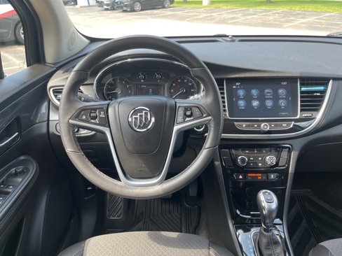 Used 2020 Buick Encore Preferred image 23