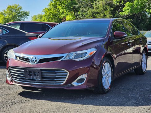 Used 2015 Toyota Avalon XLE Premium image 3