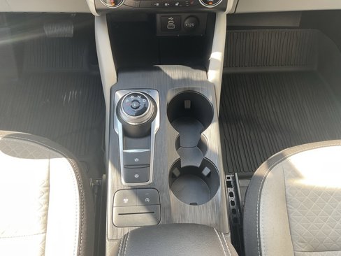 Used 2024 Ford Escape Active image 15