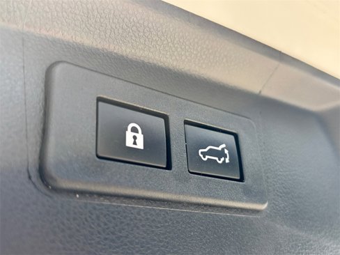 Used 2024 Subaru Outback Touring XT image 13
