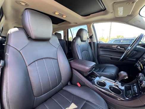 Used 2016 Buick Enclave Premium image 14