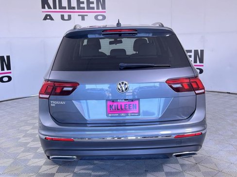 Used 2021 Volkswagen Tiguan SE image 6