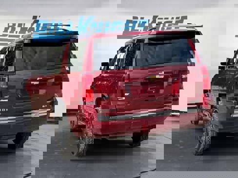 Used 2017 Chevrolet Tahoe Premier image 3