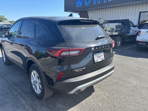 New 2025 Ford Escape Active w/ Cold Weather Package image 7