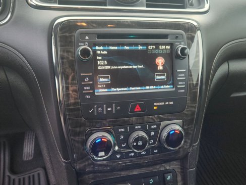 Used 2014 Buick Enclave Leather image 10