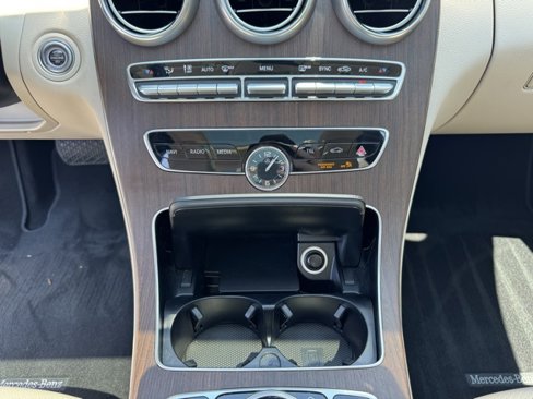 Certified 2021 Mercedes-Benz C 300 4MATIC Sedan image 17