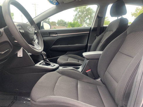 Used 2019 Hyundai Elantra SE w/ Cargo Package image 6