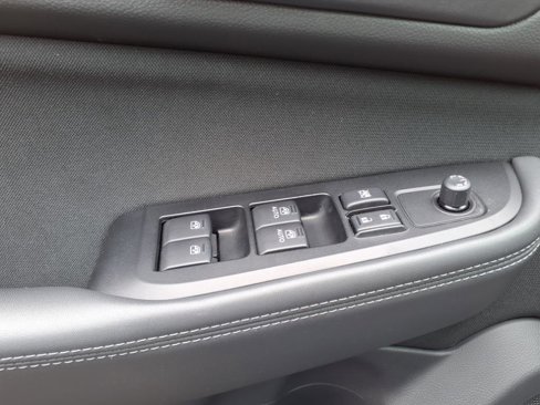 Used 2019 Subaru Outback 2.5i Premium image 10
