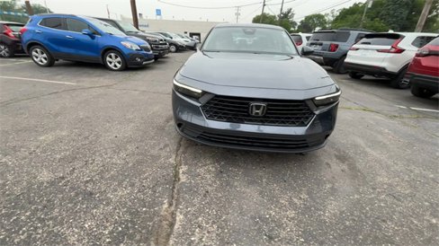 Used 2023 Honda Accord LX image 7
