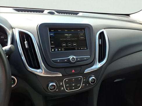 Used 2019 Chevrolet Equinox LT image 16