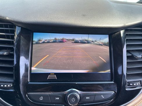 Used 2022 Chevrolet Trax LS w/ Tint and Cruise Package image 28