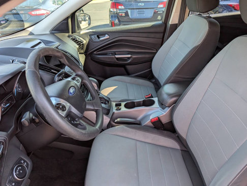 Used 2016 Ford Escape SE w/ Equipment Group 201A image 10
