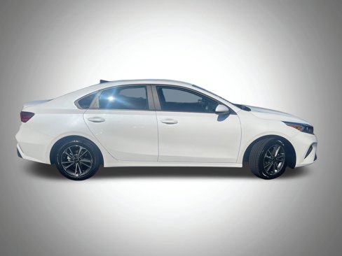 Used 2023 Kia Forte LXS image 14