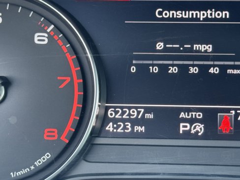 Used 2021 Audi A4 2.0T Premium w/ Convenience Package image 24