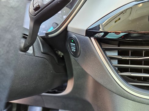 Used 2021 Ford Escape SE w/ Convenience Package image 19