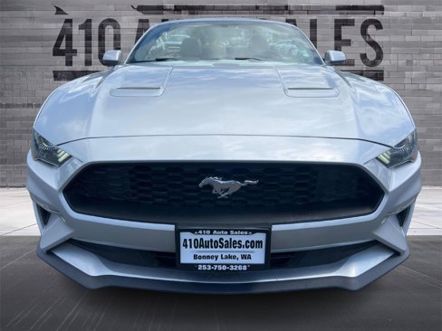Used 2019 Ford Mustang Convertible image 5