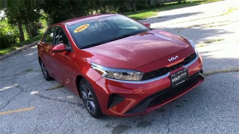 Certified 2023 Kia Forte LXS image 5