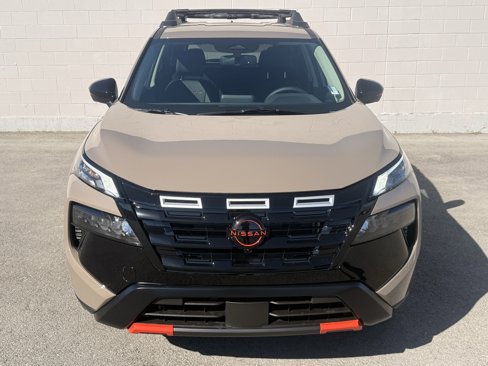 New 2026 Nissan Rogue SV image 2