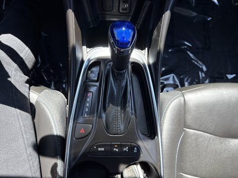 Used 2016 Chevrolet Volt Premier w/ Driver Confidence Package image 31