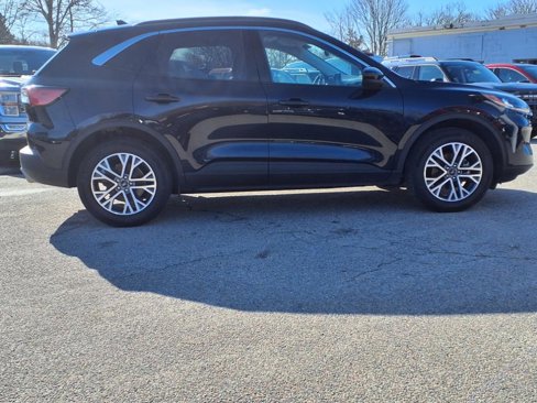 Used 2021 Ford Escape SEL w/ Technology Package image 4