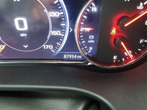 Used 2020 GMC Acadia Denali image 14