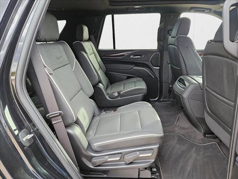 Certified 2024 Cadillac Escalade Premium Luxury image 25