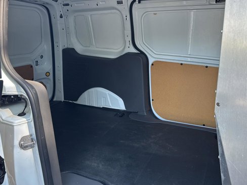 Used 2019 Ford Transit Connect XL image 11