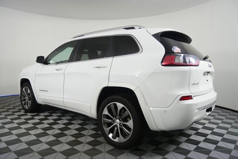 Used 2019 Jeep Cherokee Overland w/ Technology Group image 5