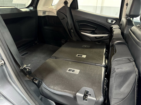 Used 2020 Ford EcoSport Titanium image 20