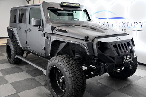 Used 2016 Jeep Wrangler Unlimited Sahara image 5