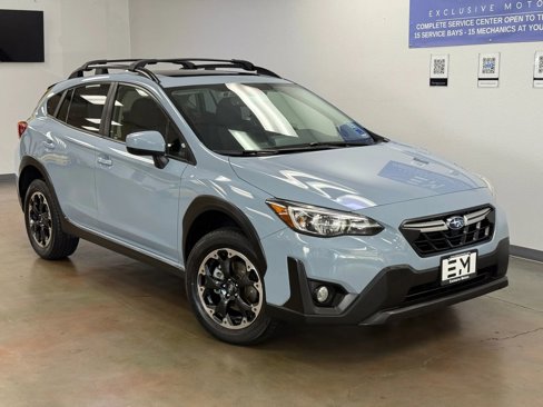 Used 2021 Subaru Crosstrek 2.0i Premium w/ Moonroof Package image 2