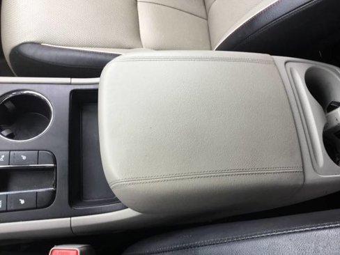 Used 2020 Kia Sedona EX image 20