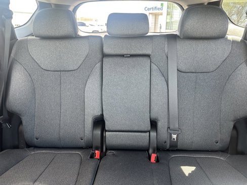 Used 2020 Hyundai Santa Fe SE image 29